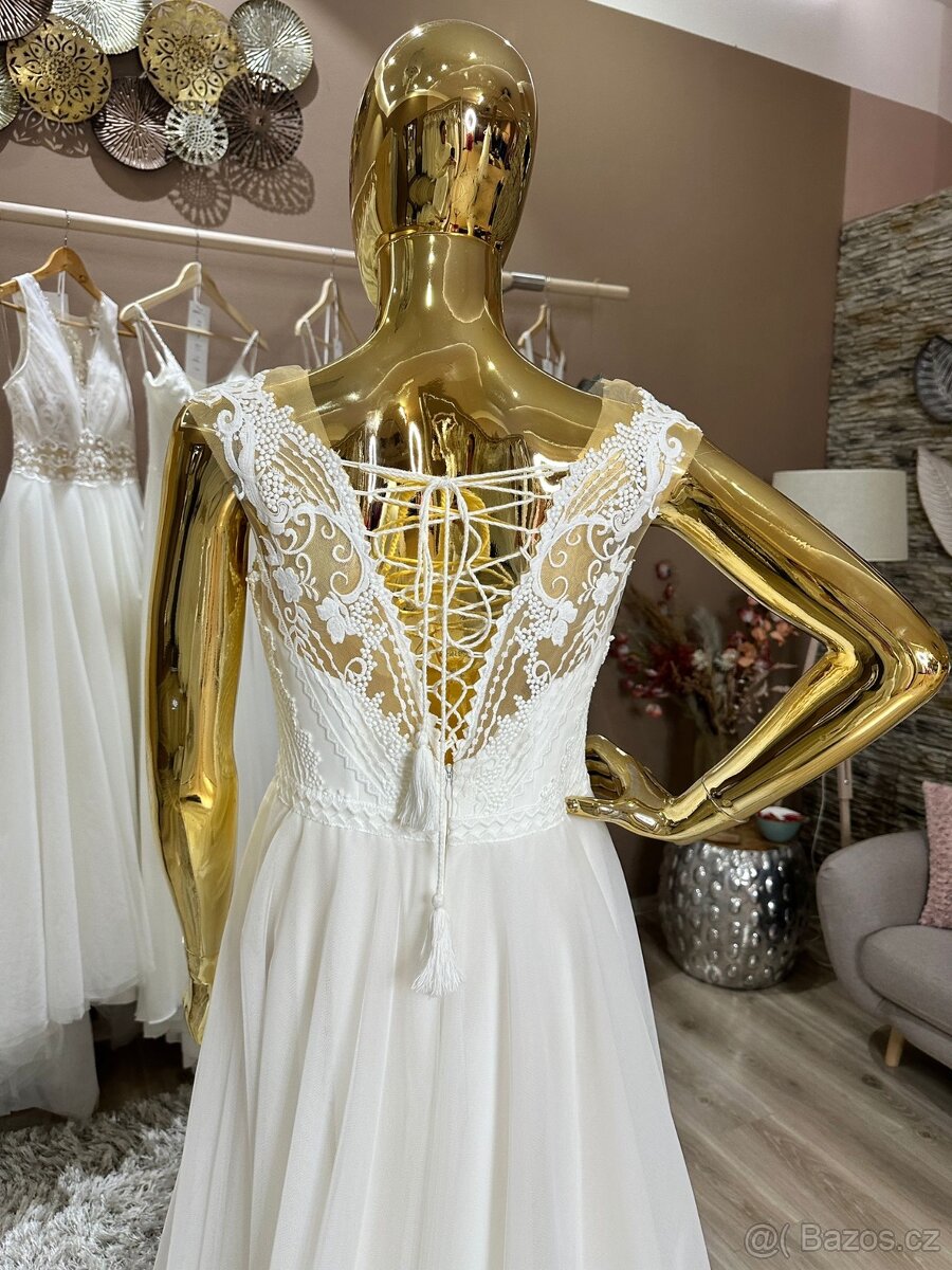 Svatební šaty vel. 40-42 - 5