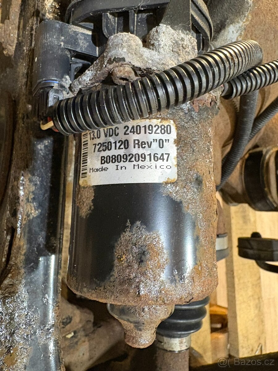 // Zadní náprava Jaguar XF 3/2008 - 4/2015 // - 5