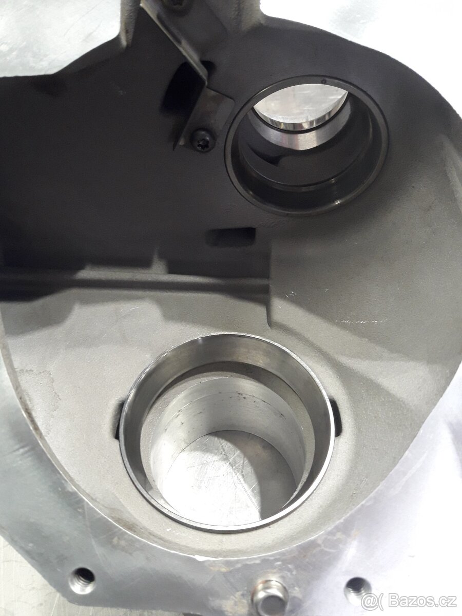 Volvo, Range+Land Rover, Ford - úhlová převodovka - 5