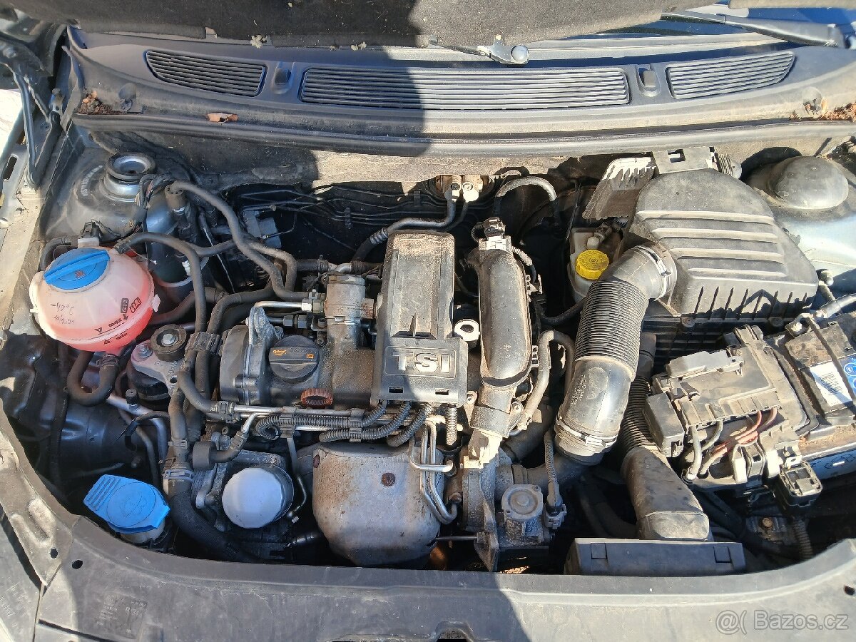 ŠKODA Fábia 1.2 tsí Facelift - 5