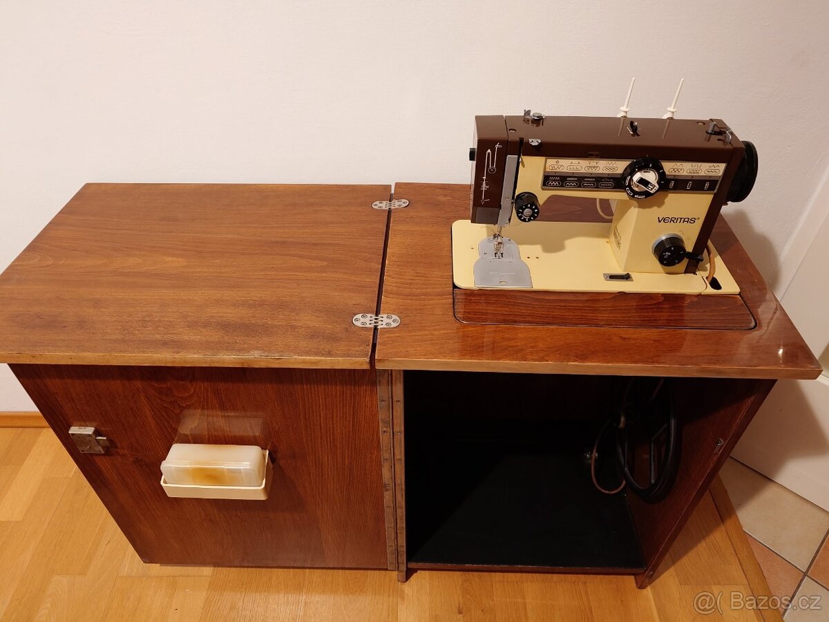 SKŘÍŇOVÝ ŠICÍ STROJ - 5