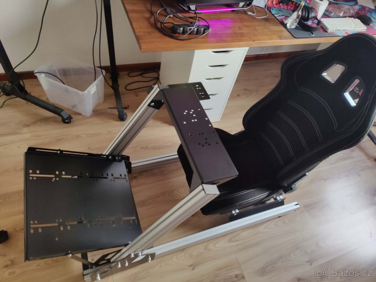 Playseat a triplestand monitory - 5