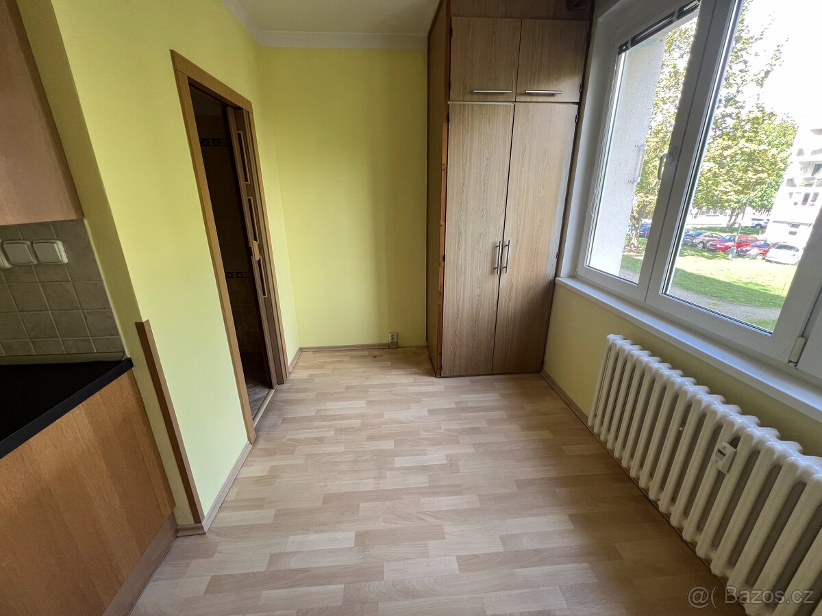 Prodej bytu 2+1 OV, ul. Sídliště Míru, Podbořany - 5
