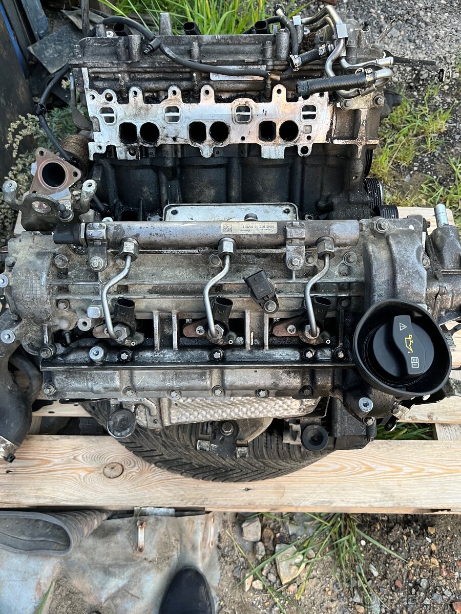 náhradni dily na motor OM 642.858 - 5