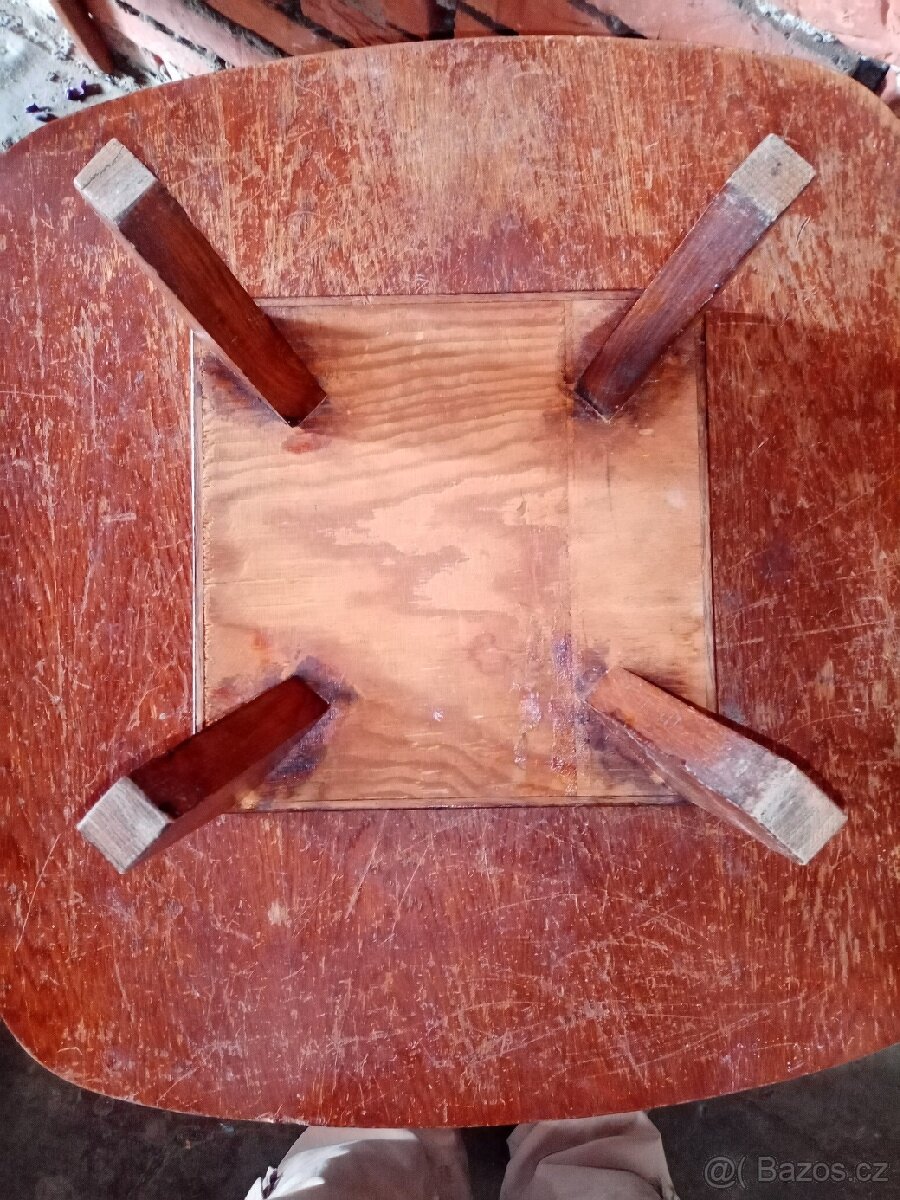 Starožitný stolek s opaxitovým sklem pod květináč - 5