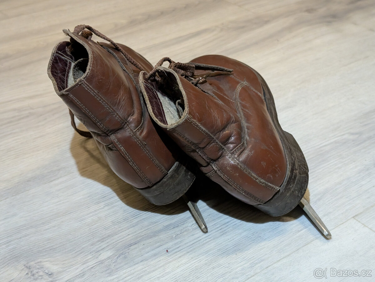 Starožitné dětské brusle - 5