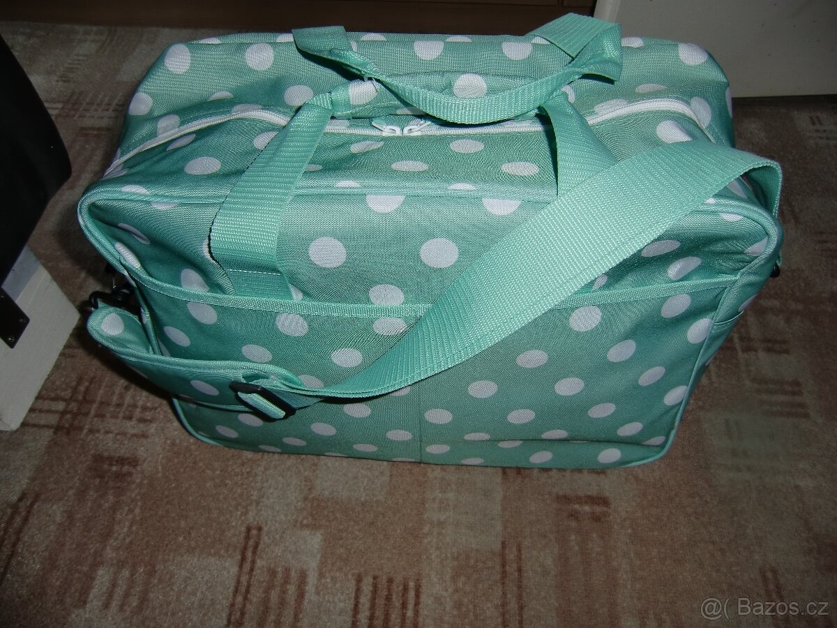 Nový šicí stroj VERITAS RUBINA - 5