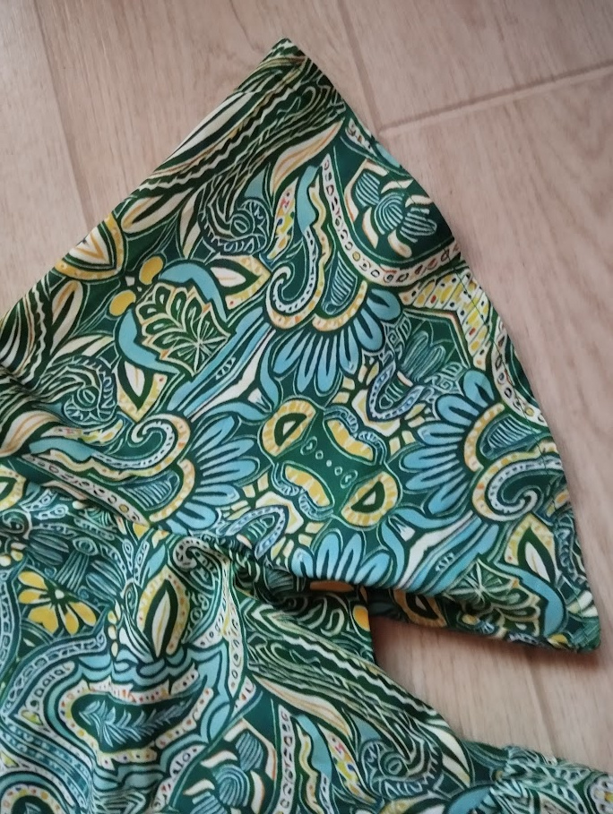 Šaty vel.L // EU 40/42 s ornamenty N.O.V.É. - 5