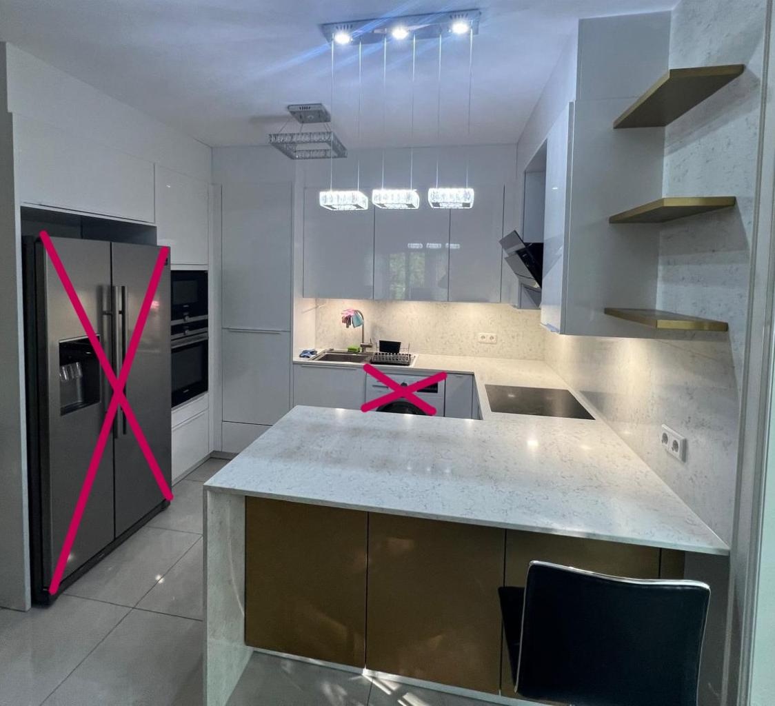 Moderní kuchyně v bílém lesku KARIN - 5