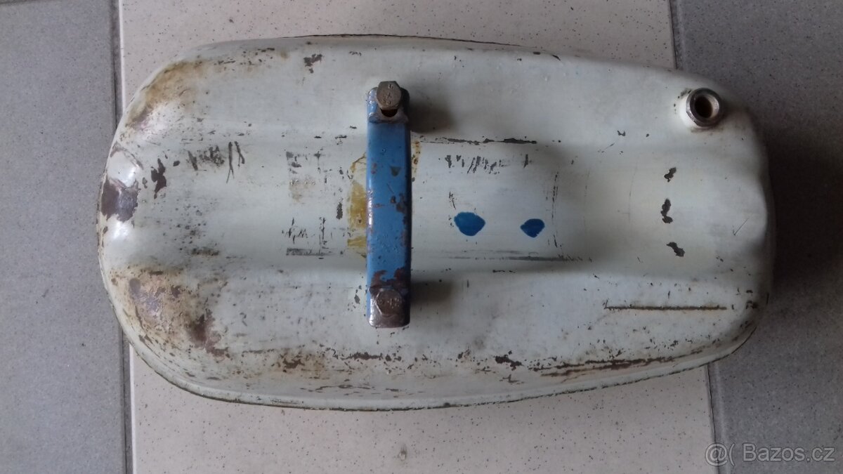 Stadion 50 - moped - 5