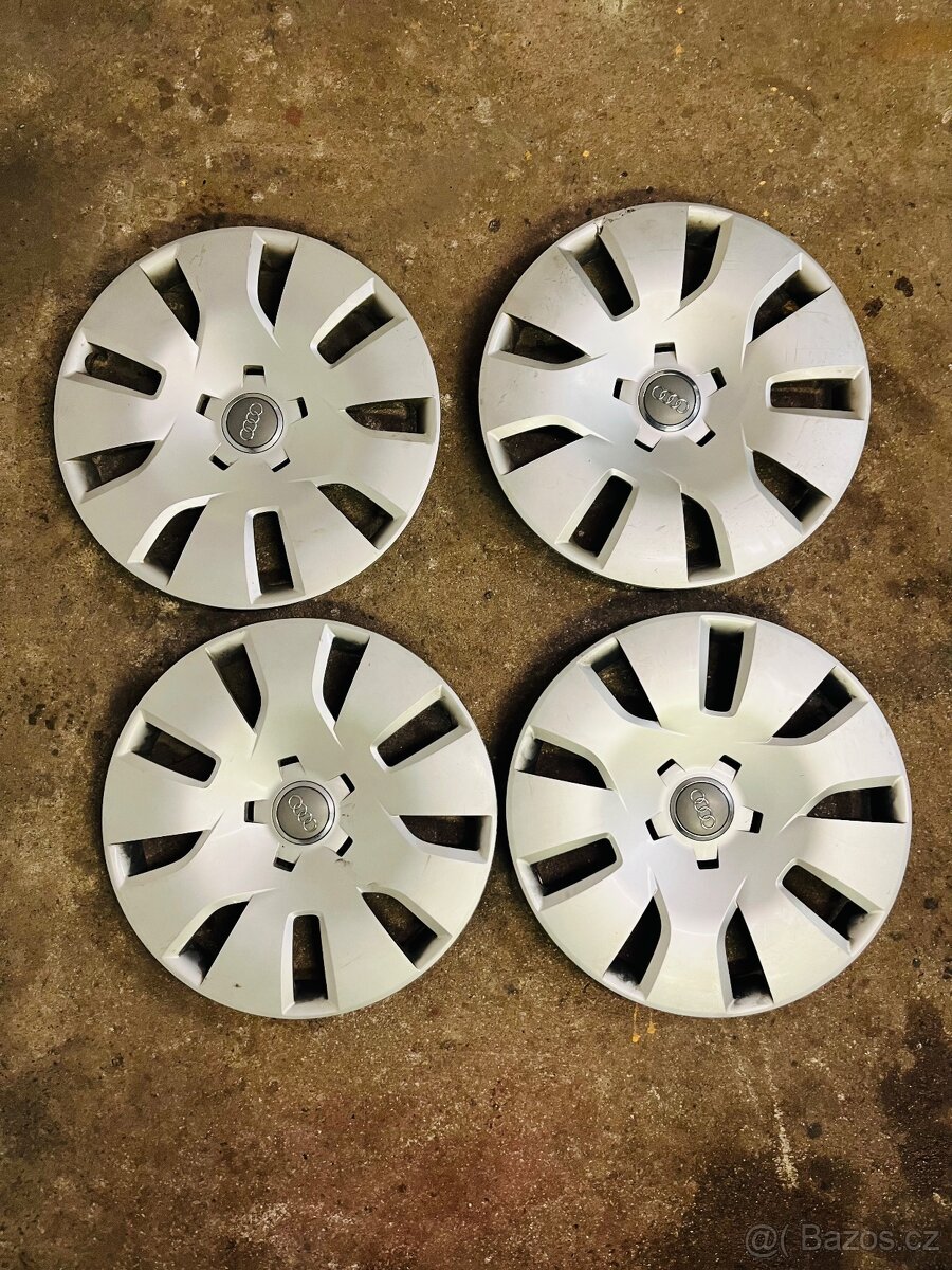 Poklice AUDI R16 - 5