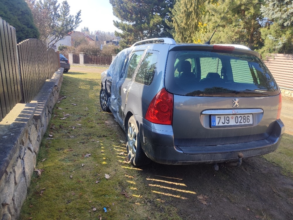 Peugeot 307 SW 1,6 hdi - 5
