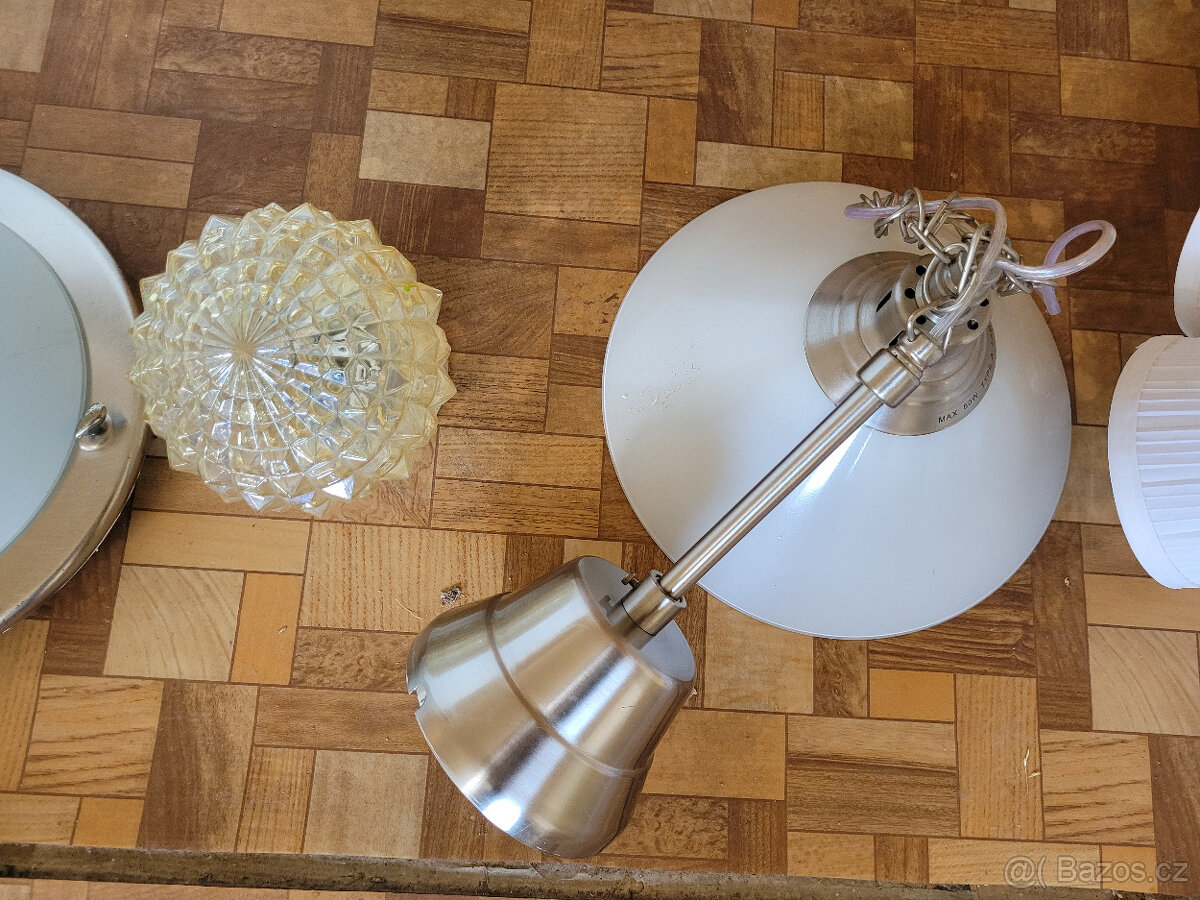 Kolekce nástěnných svítidel - 5