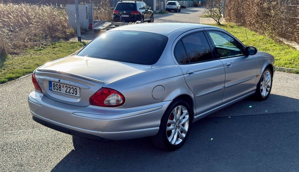 Jaguar X-type 2.1 V6 - 5