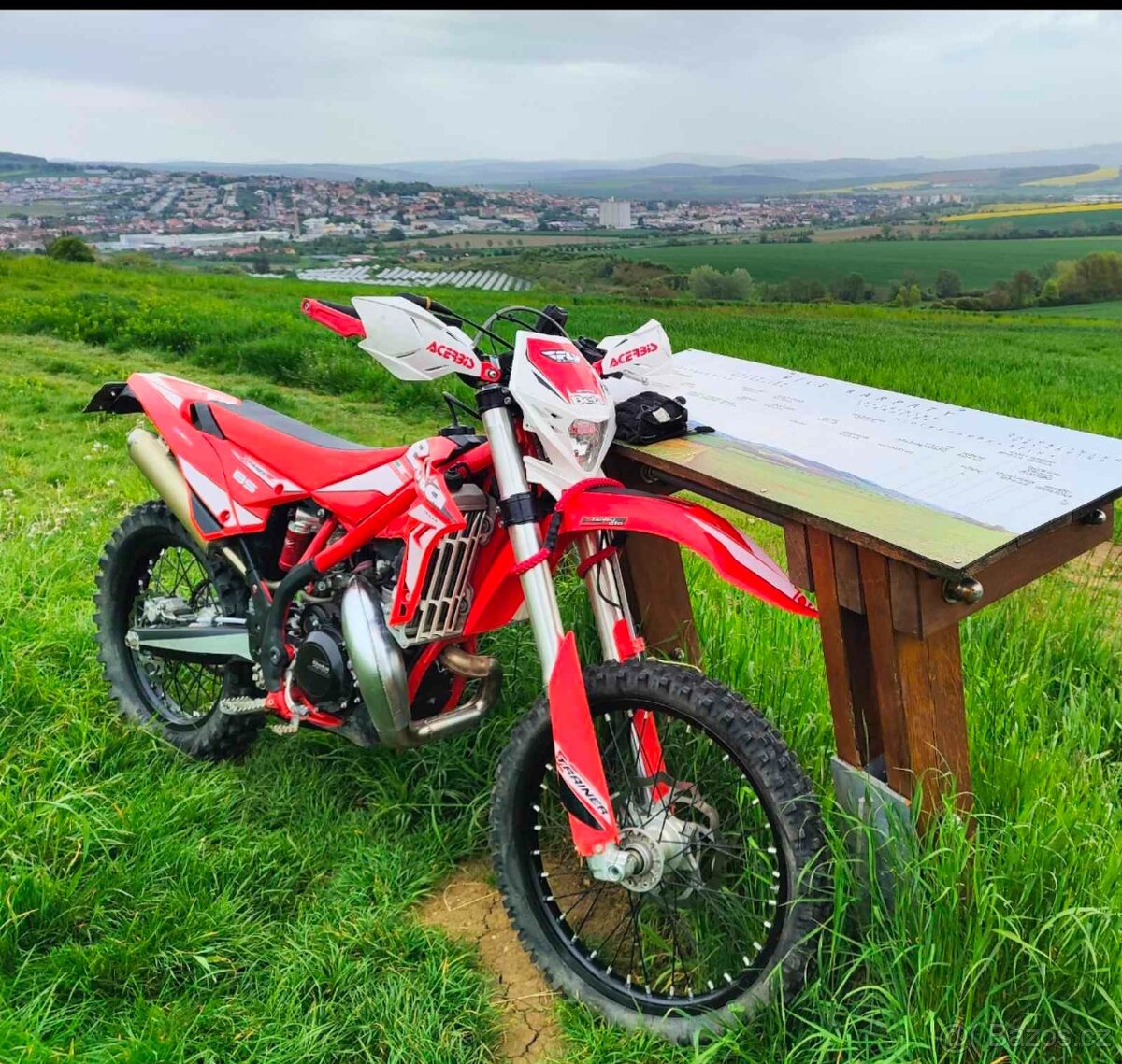 BETA XTRAINER 300 2T