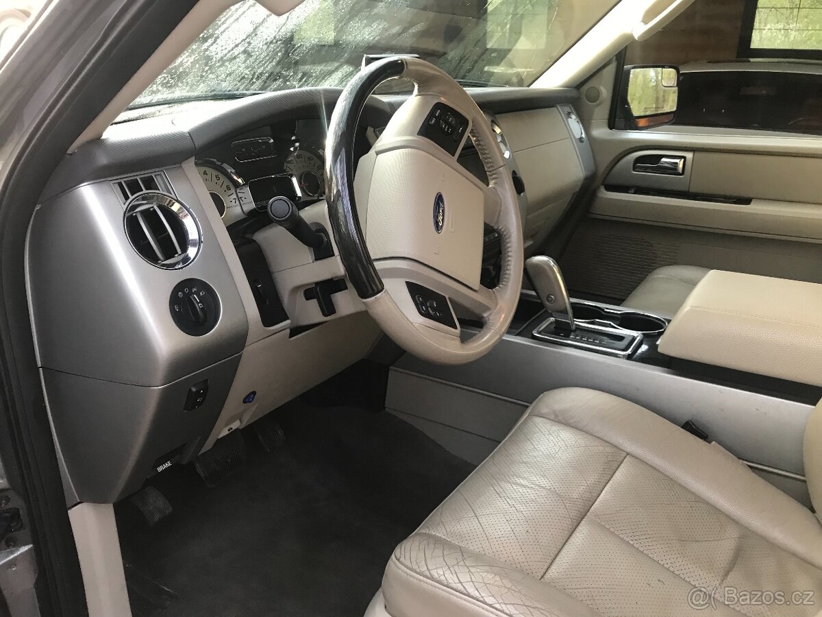 Ford Expedition Limited EL long 4x4-znížená cena