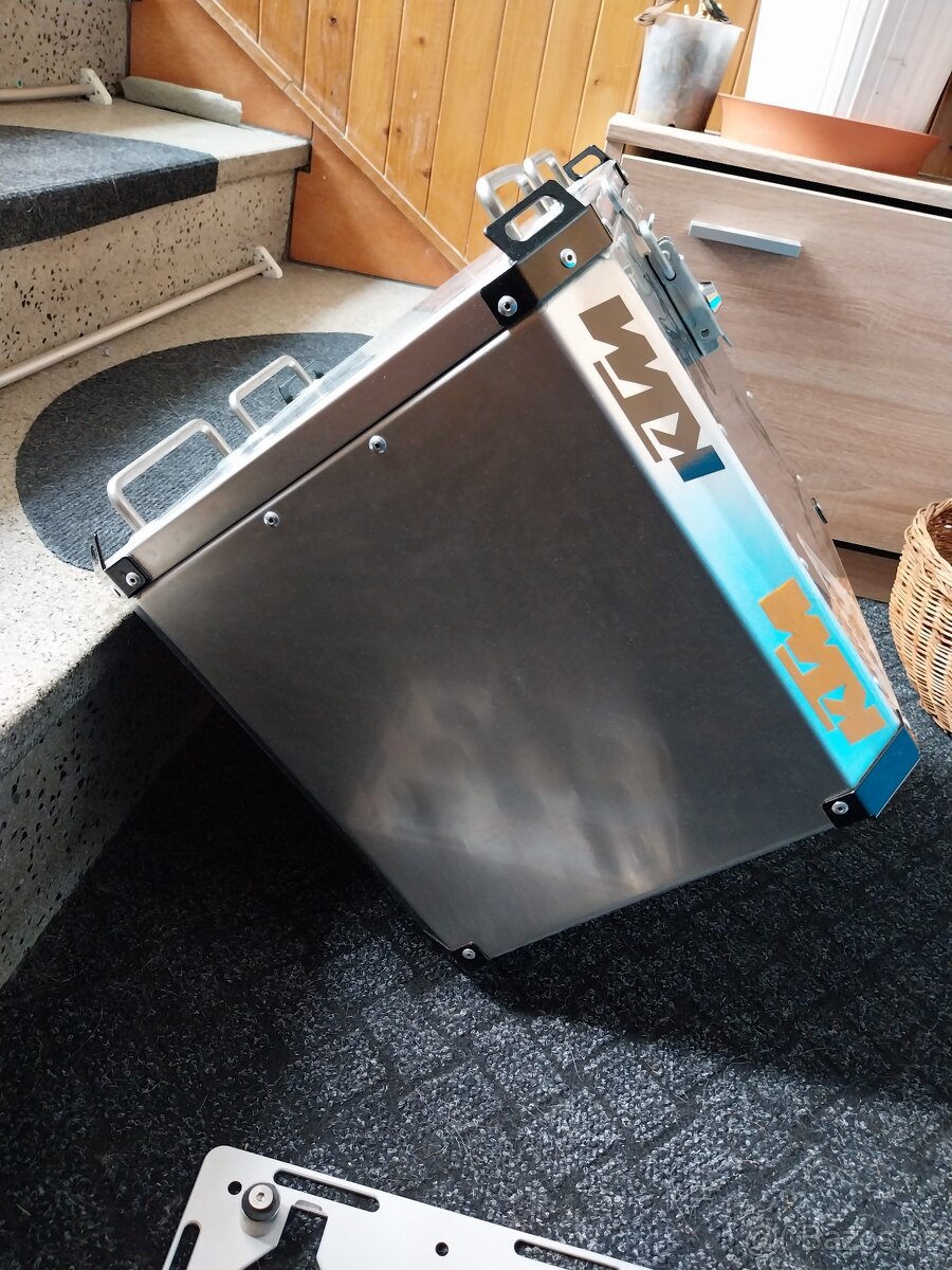 Hliníkový kufr - 5