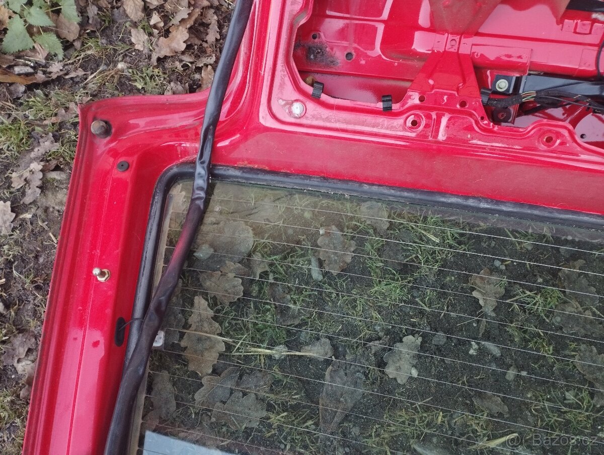 Páté dveře Škoda Felicia barva-červená rally - 5