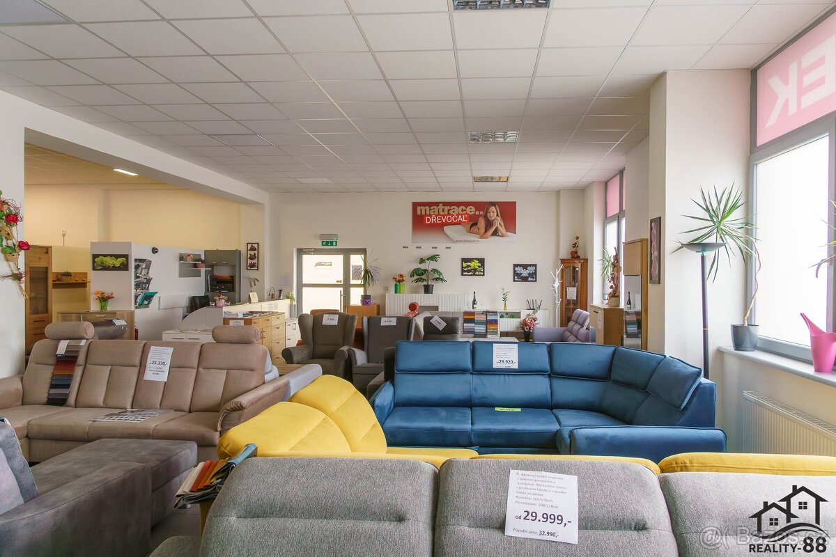 Pronájem kanceláře, 300 m² - Karviná - Mizerov, ev.č. 00042 - 5