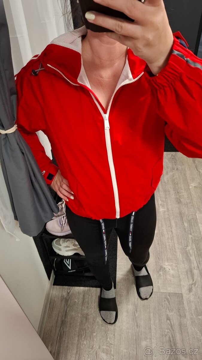 Červená bunda Tommy Hilfiger - 5