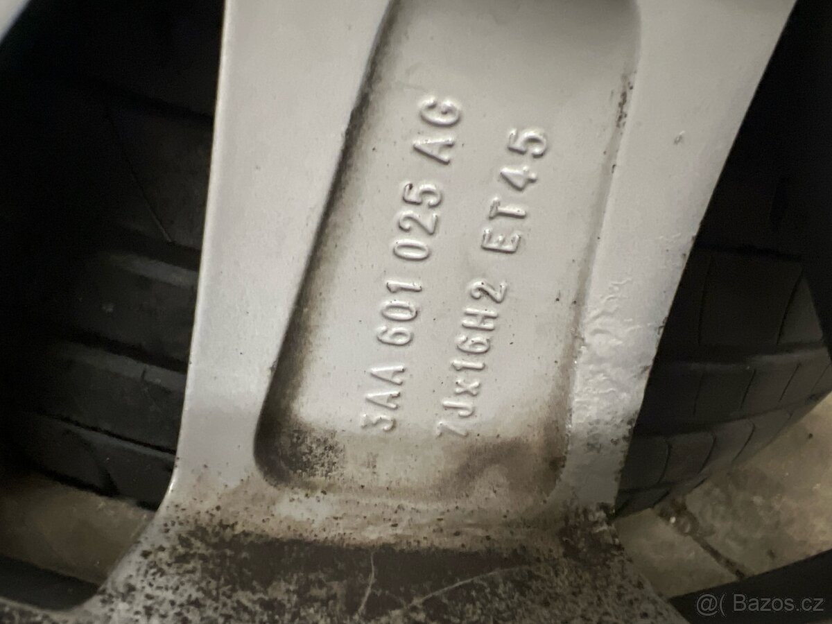 Alu kola Volkswagen Passat, pneu 205/55/16 - 5