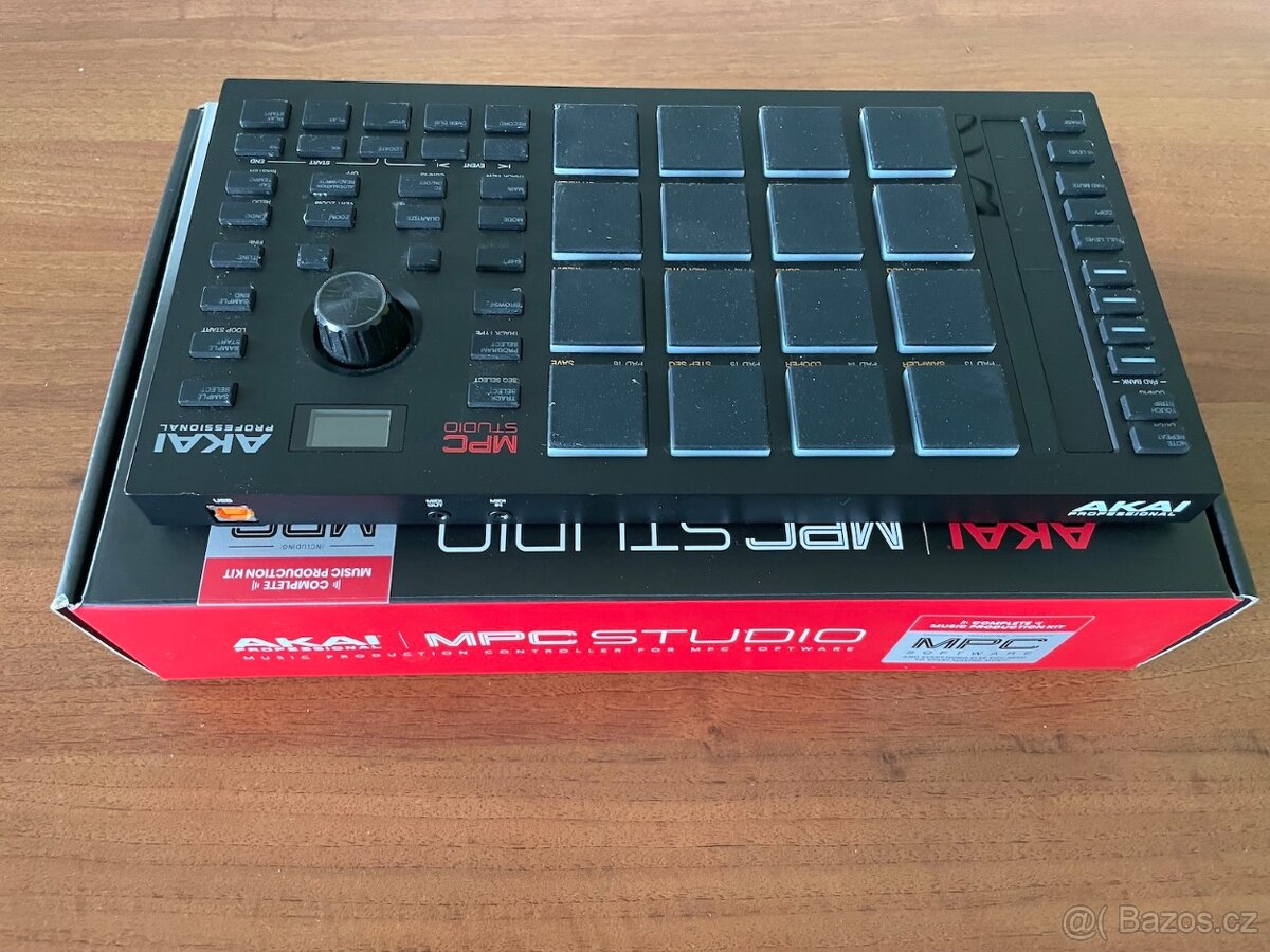 AKAI MPC STUDIO - 5