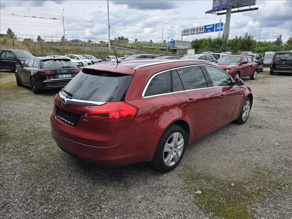 Opel Insignia, 2,0 DCTi - 5
