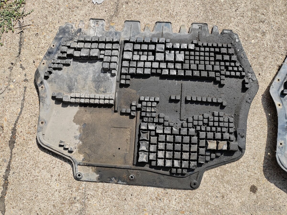 GOLF, TOURAN, OCTAVIA, JETTA a další- kryt pod motor - 5