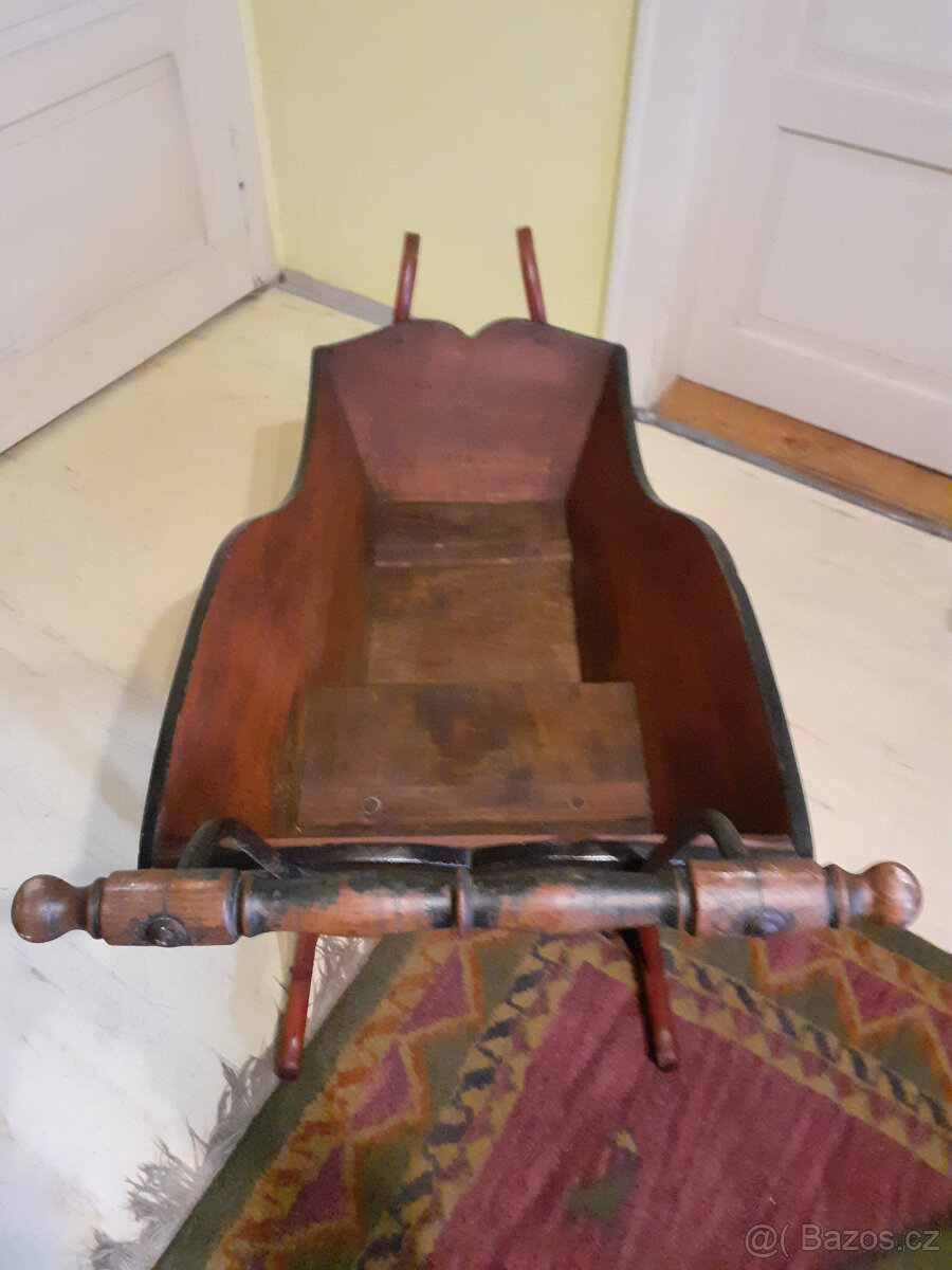 Starožitné sáňky - 5