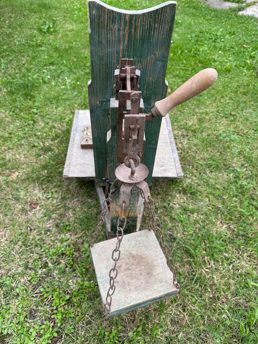 Váha decimálka včetně závaží - 5