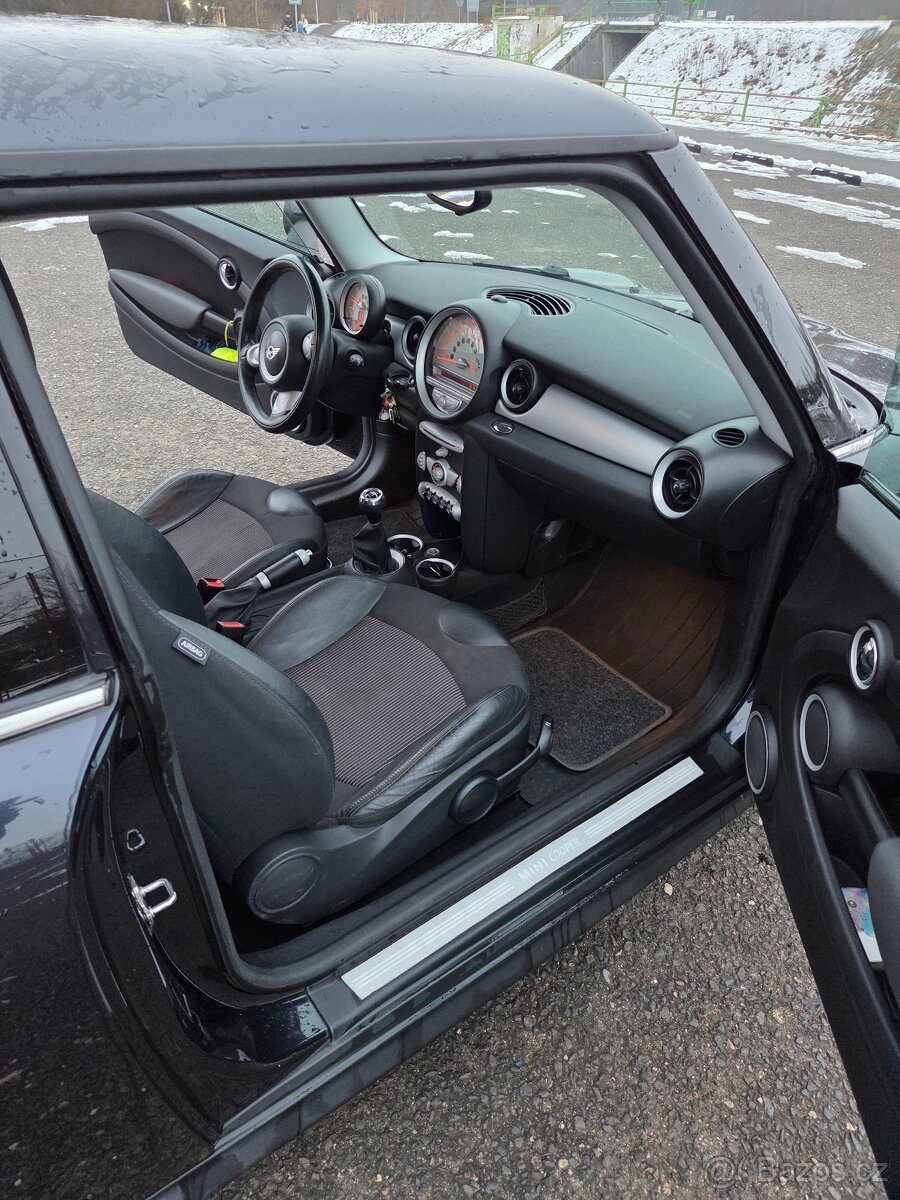 Mini Cooper R56 1.6i 88kW - 5