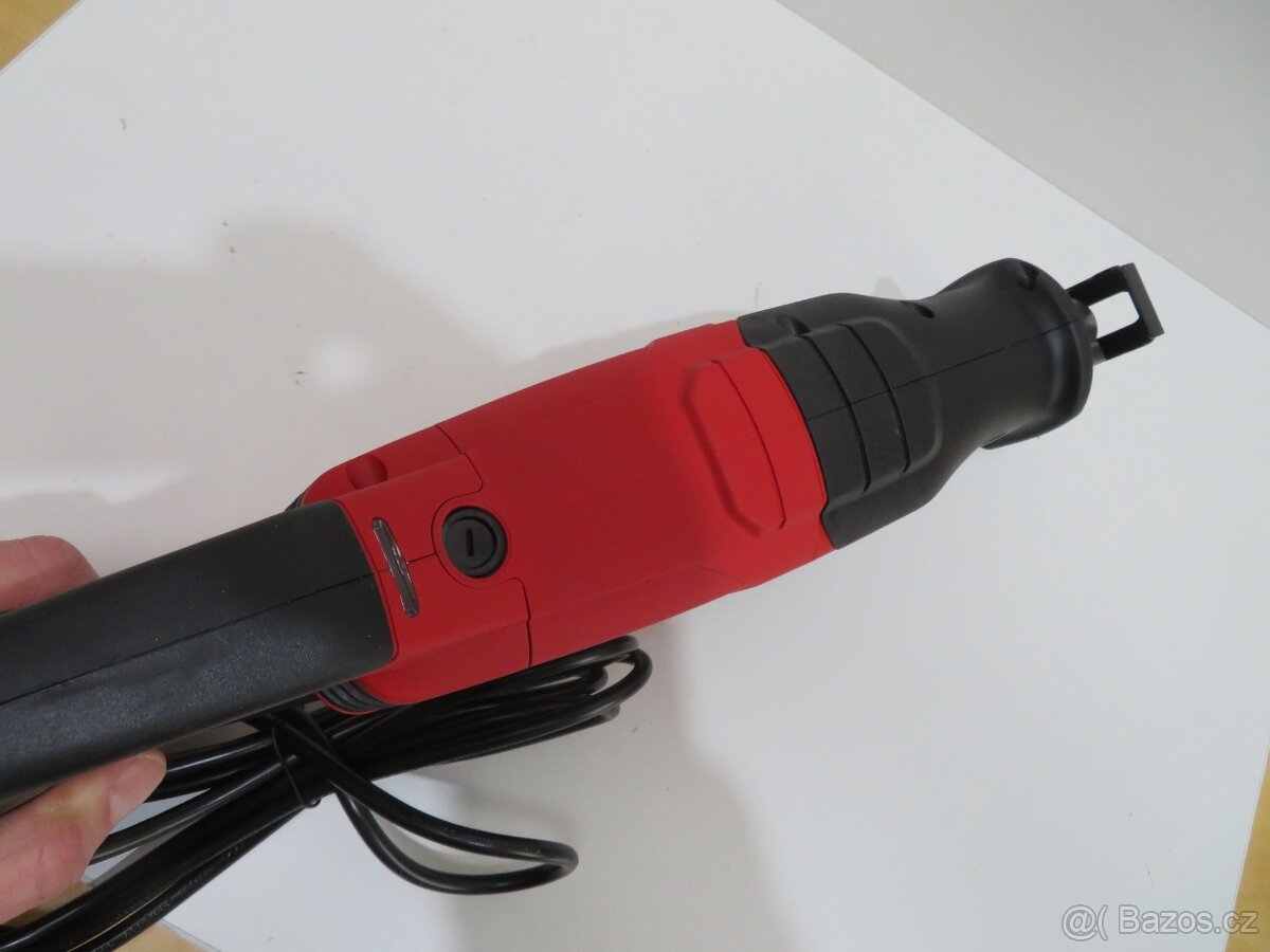 Nová pila ocaska Einhell TE-AP 750 E - 5