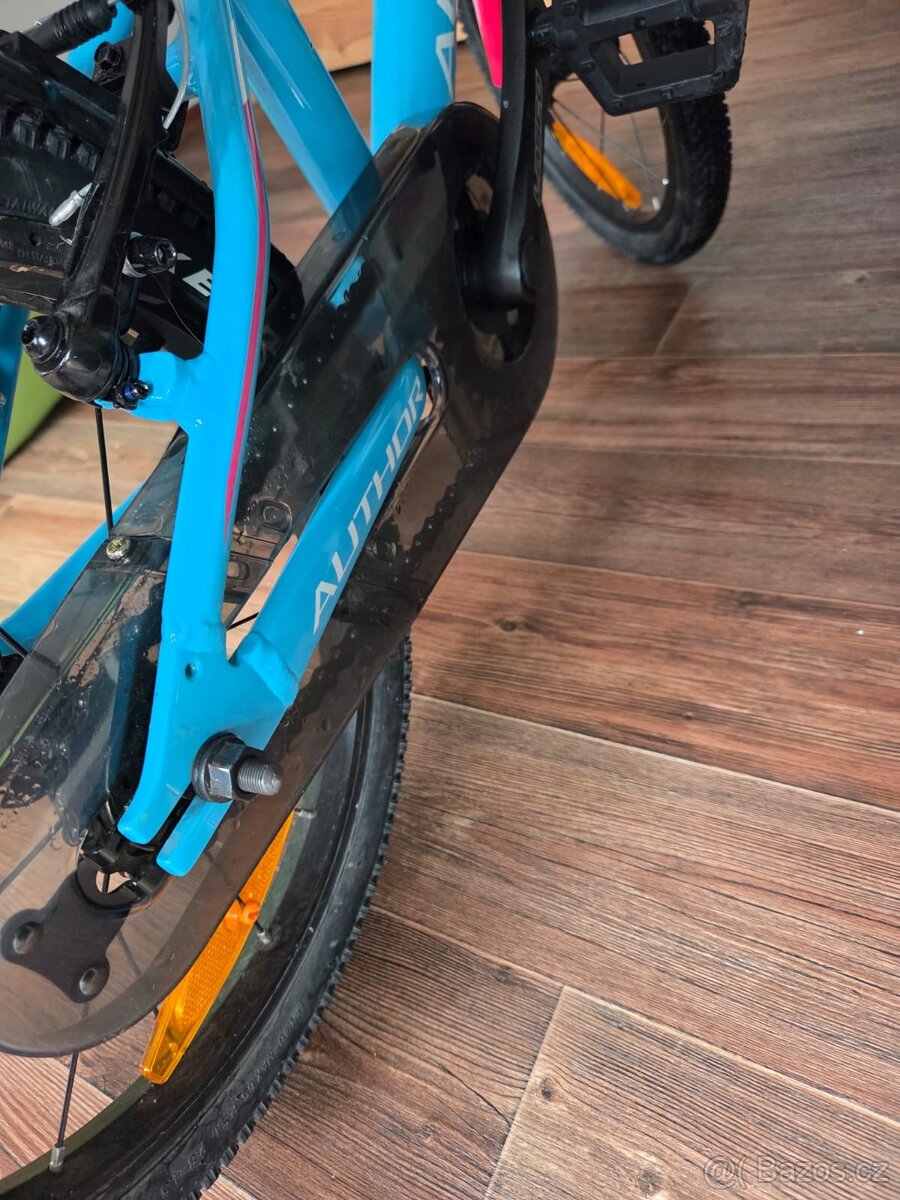 Author record 16 - 5