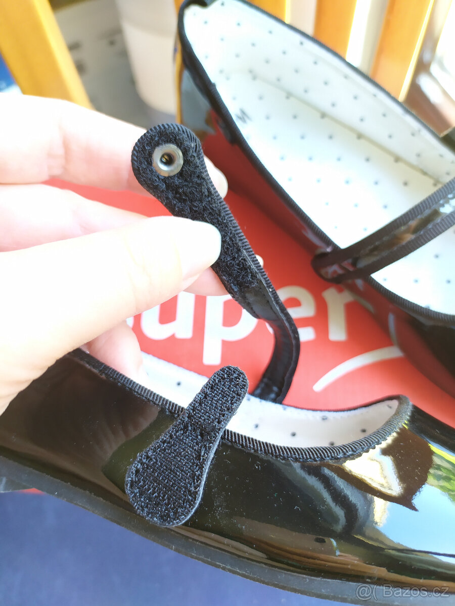 Nové lakované balerínky, H&M, vel. 32 - 5