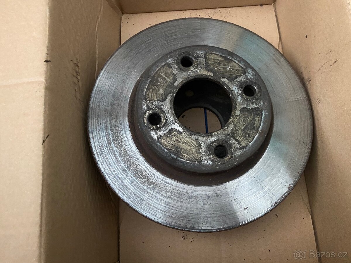 Ford Mondeo mk2 1.8 combi přední kotouče - 5