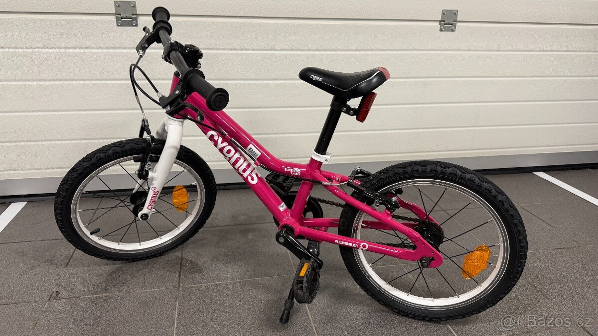 Dívčí kolo Cygnus 16 - 5