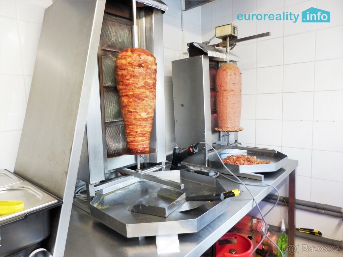 Pronájem, stánek rychlého občerstvení, 10 m2, Praha 10 - 5