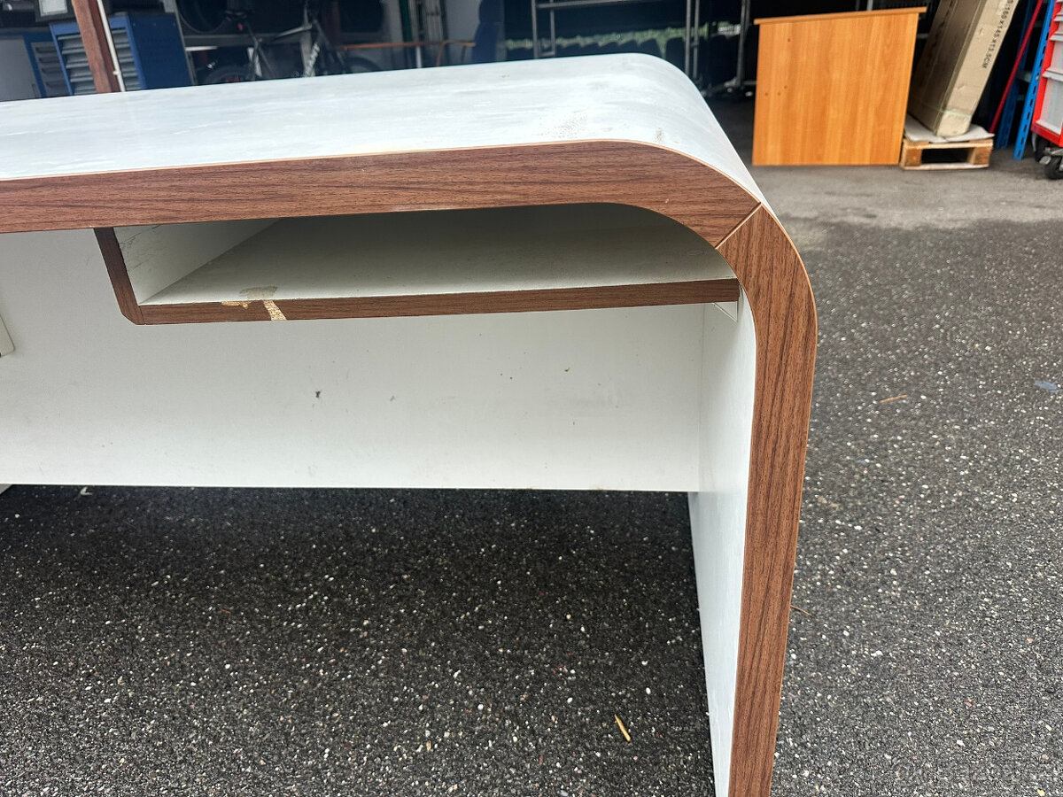 Kancelářský nábytek stoly - židle nezničený zachovalý - 5