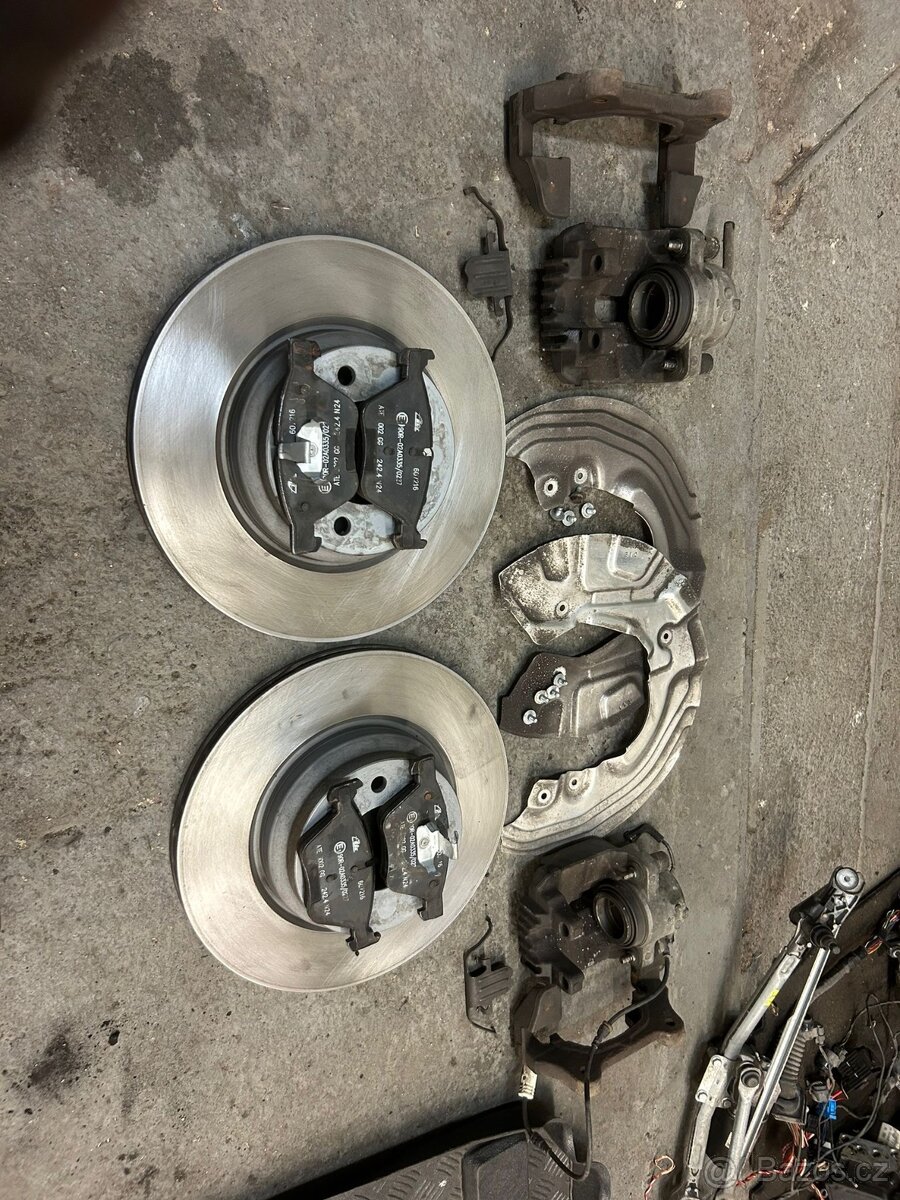 Přední brzdy bmw e90/91 - 5