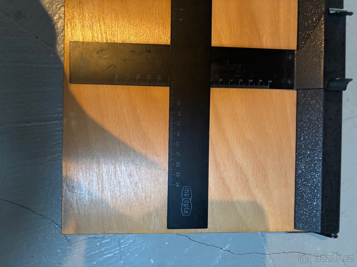 Řezačka na fotky a deska na vyměření fotek - 5