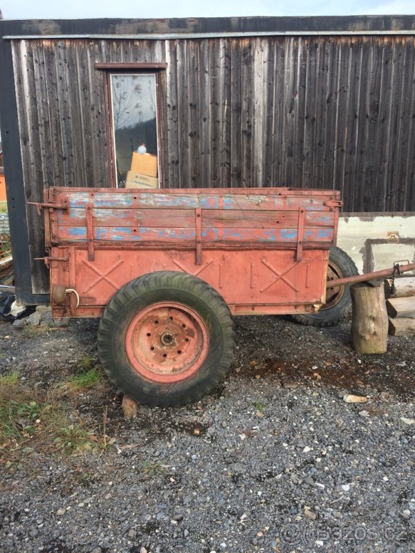 Prodám vlek za traktor nebo nákladní auto. - 5