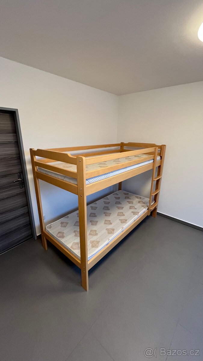 Postele, palandy a matrace - 5