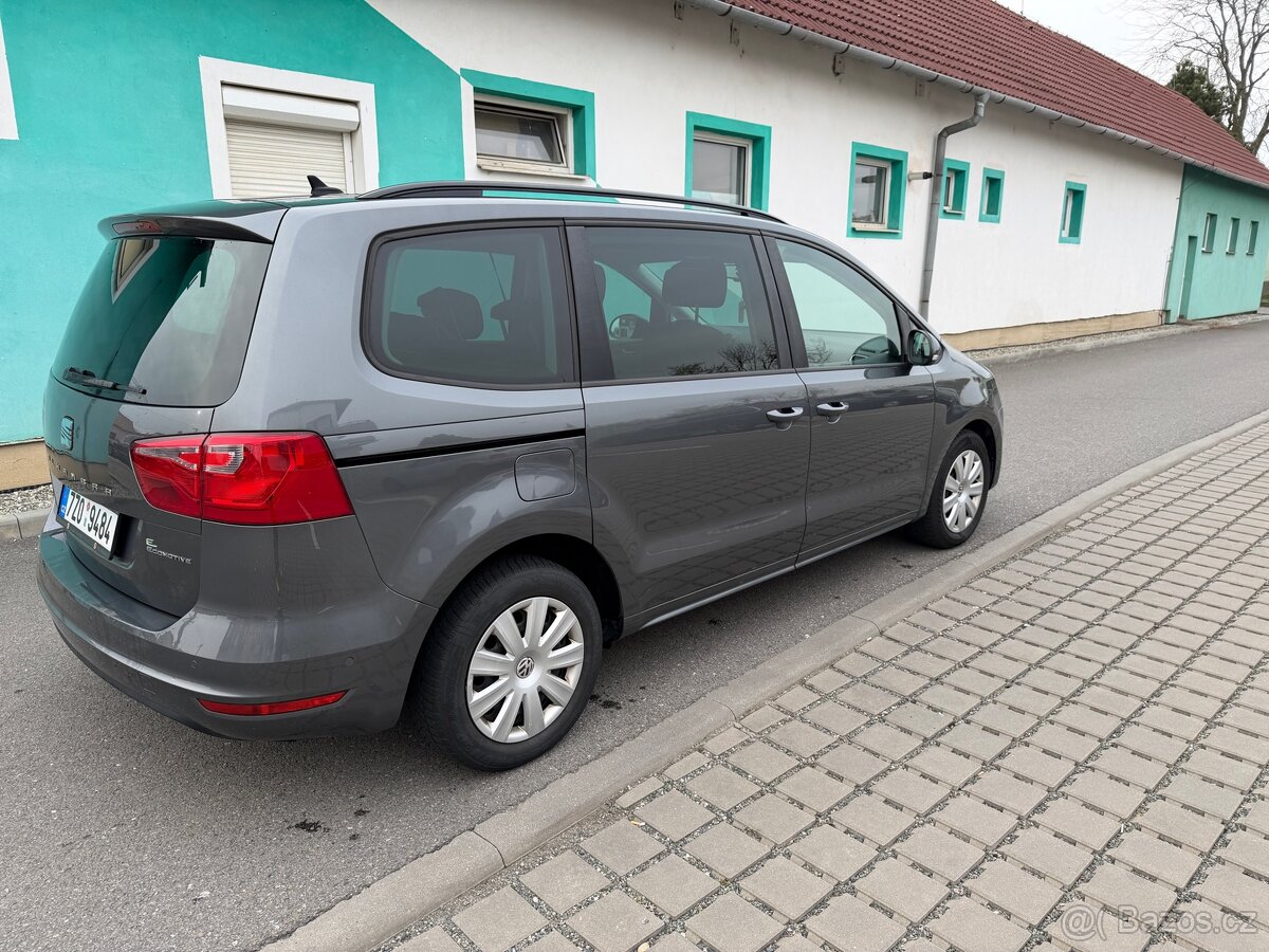 Seat Alhambra 7 míst - 5