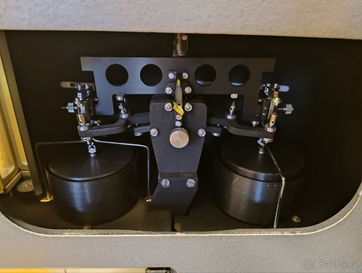 Poloautomatiké laboratorní váhy Meopta - 5