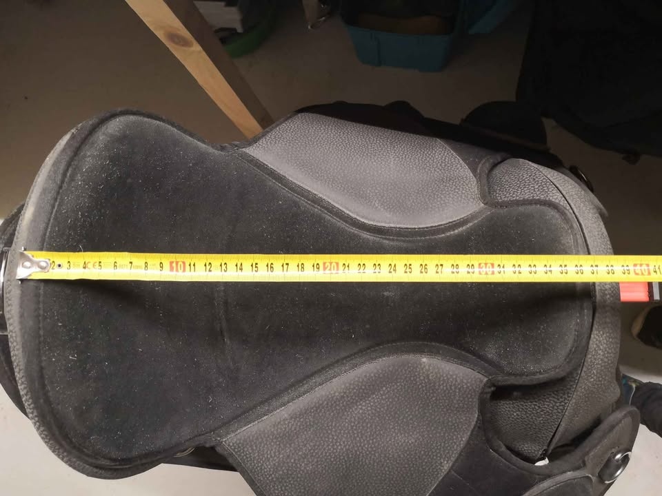 Bezkostrové sedlo Barefoot Just Adjust - 5