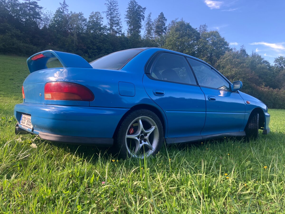 Subaru Impreza GT GC8 - 5