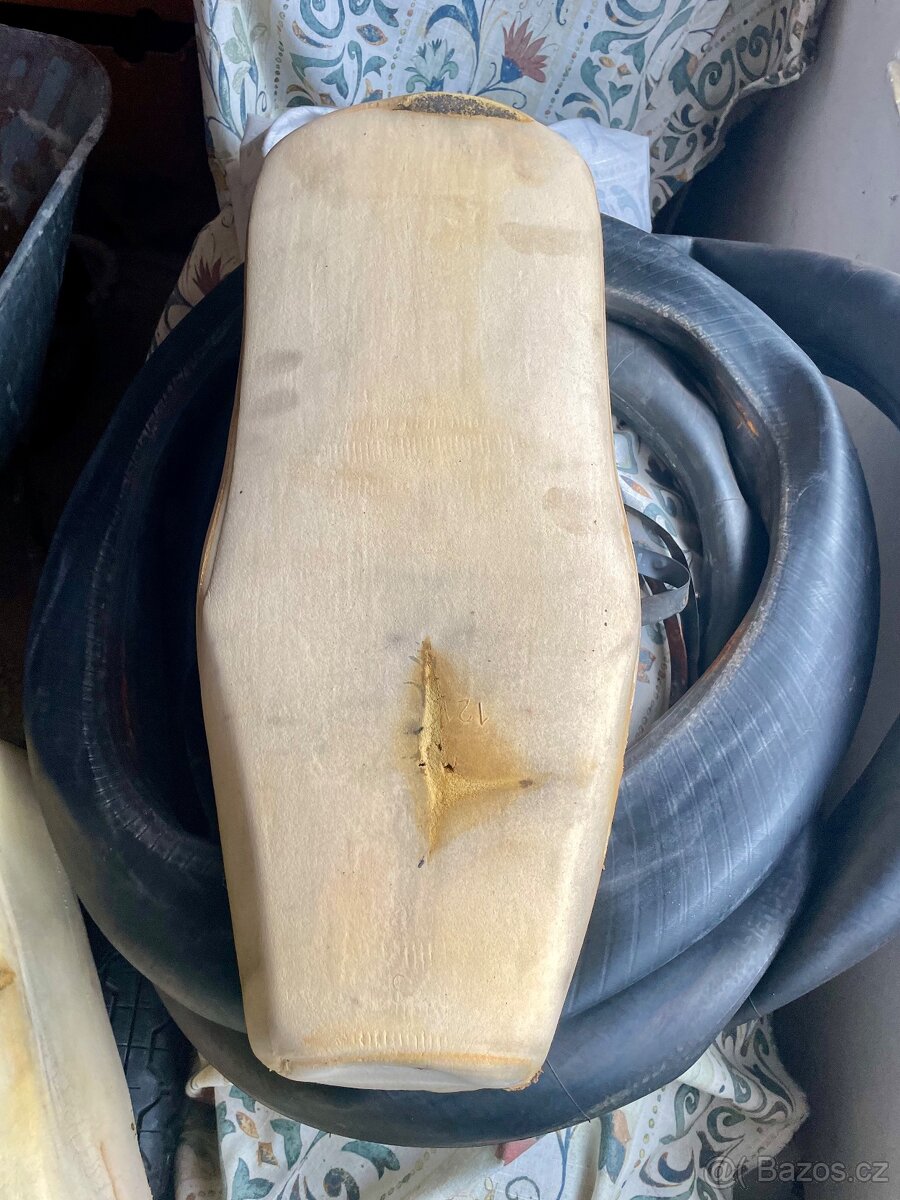 Molitan sedla Jawa 639 a Mustang - 5