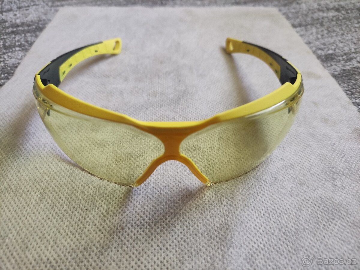 ochranné brýle UVEX - 5