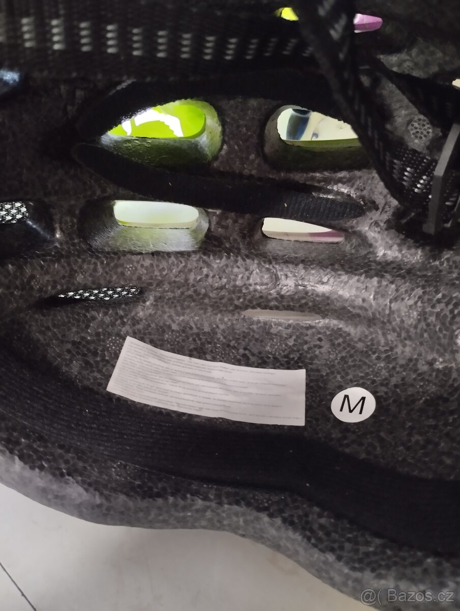 Přilba a rukavice - 5