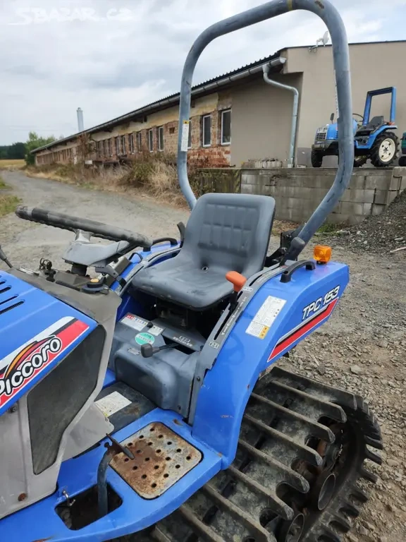 JAPONSKÝ PÁSOVÝ MALOTRAKTOR ISEKI TPC15 - 5